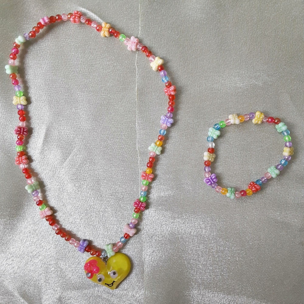 Y2k beaded necklace/ choker